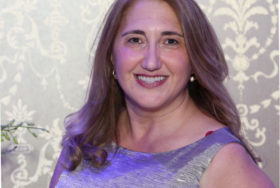 Liz Akian - 2 Liz Akian - 2